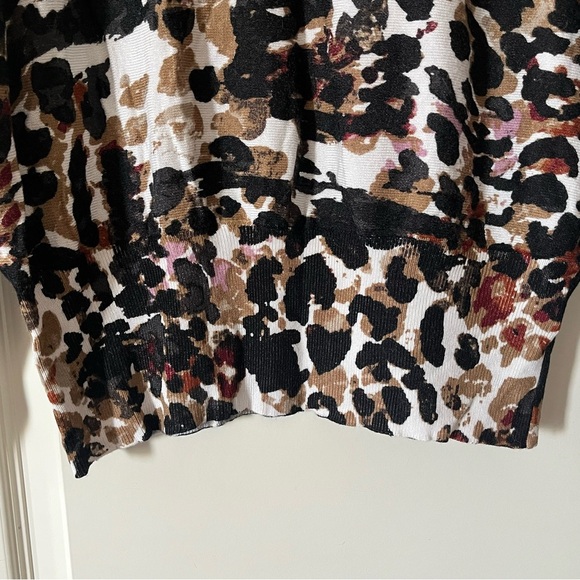 Sale! Joseph A. Long Sleeve Sweater with Oversized Sleeve Women’s Size M - Picture 4 of 15